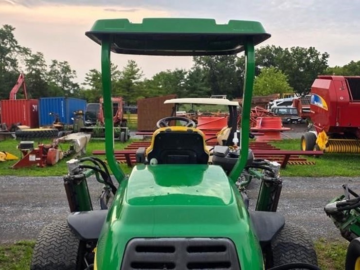 2011-john-deere-7500-image-16