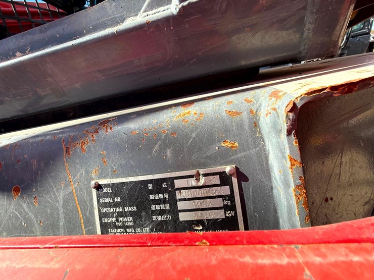 2020-takeuchi-tl8r2-image-15
