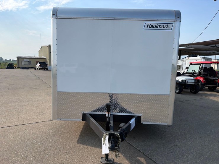 2020--haulmark-grizzly-hd-8-1/2ft-x-24ft-enclosed-trailer----like-new-image-2