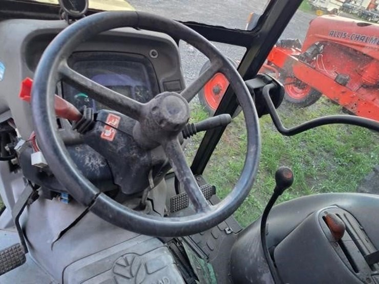 new-holland-tn65d-image-49