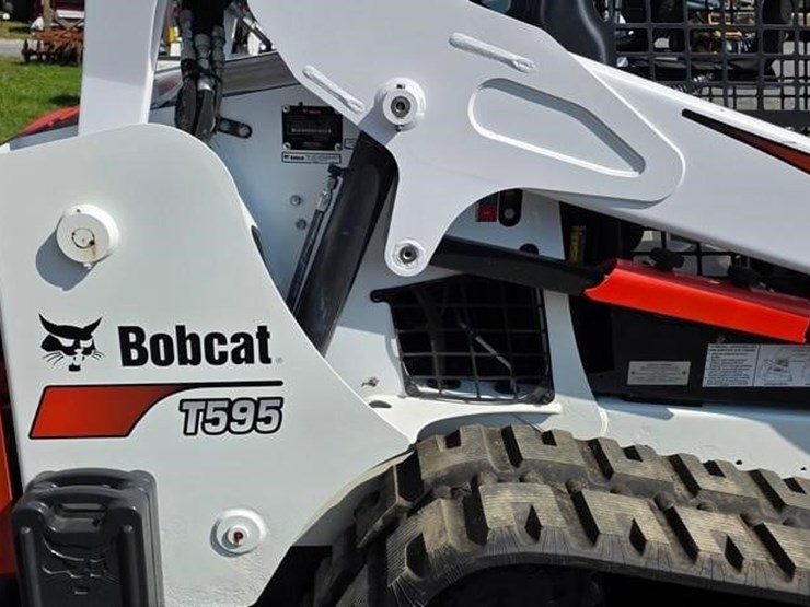 2019-bobcat-t595-image-15