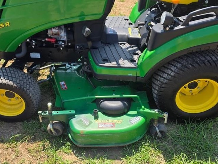 john-deere-1025r-image-17