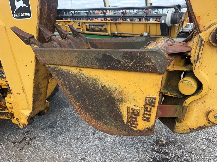 deere-310c-image-14