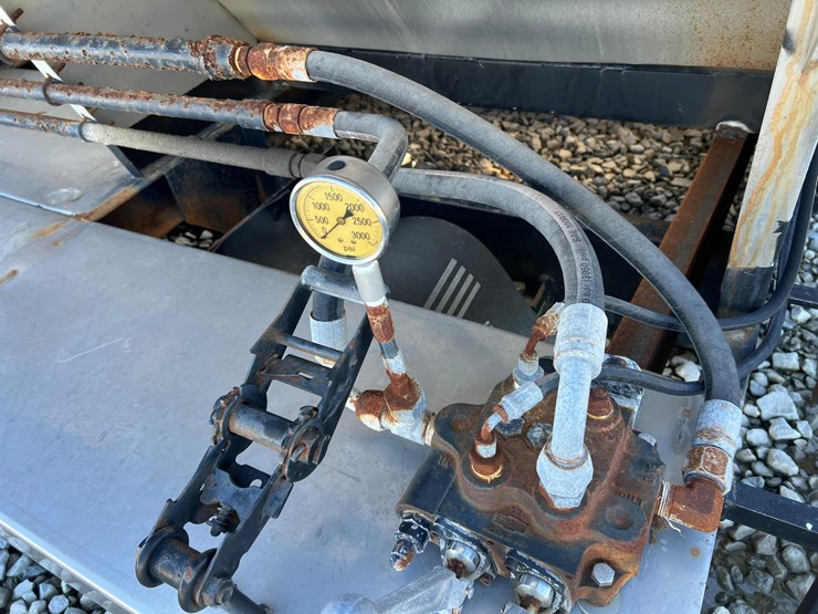 no-reserve---adams-truck-mount-tender---no-fees-image-23