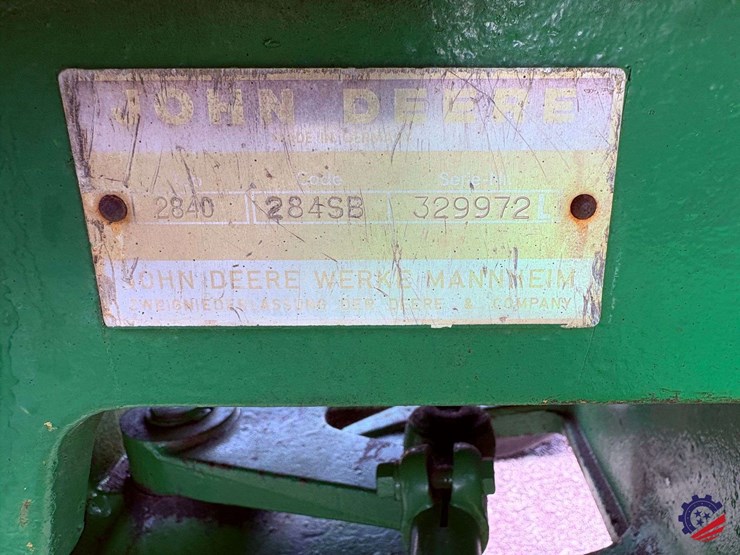 john-deere-2840-image-59