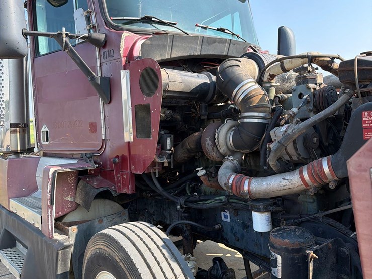 1993-kenworth-t600-image-58