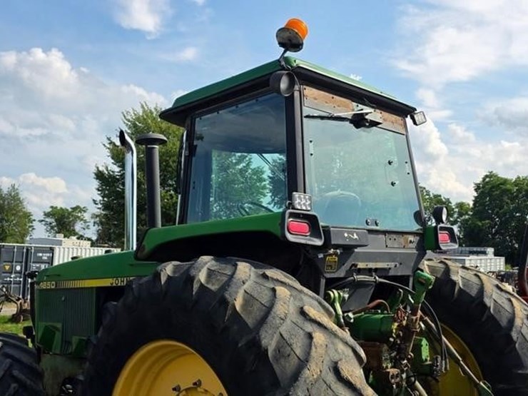 john-deere-4850-image-23
