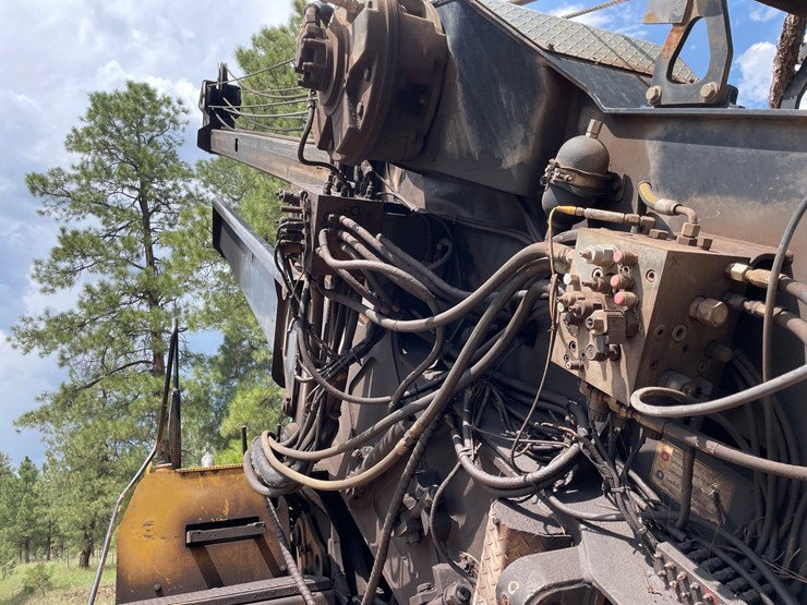 2005-caterpillar-320c-image-29