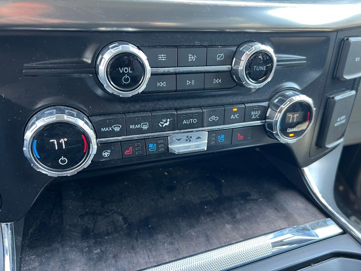 ford-f150-lariat-image-80