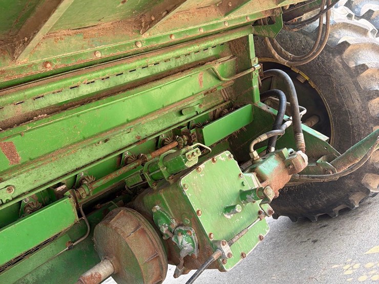 1991-john-deere-9600-image-18