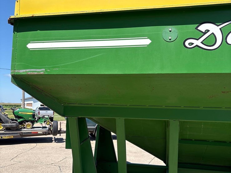 demco-325-image-9