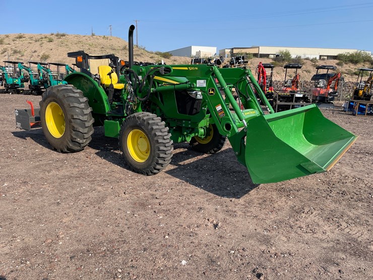 2022-john-deere-5055e-image-3