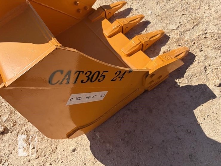 caterpillar-305-image-5