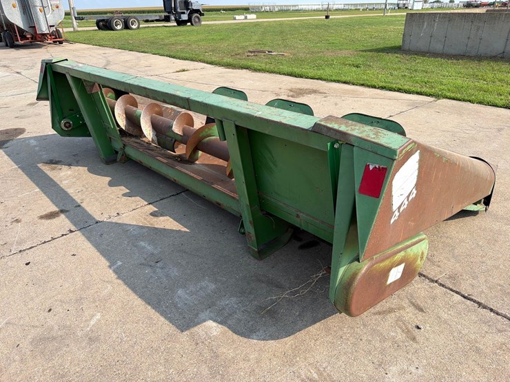 john-deere-444-image-3