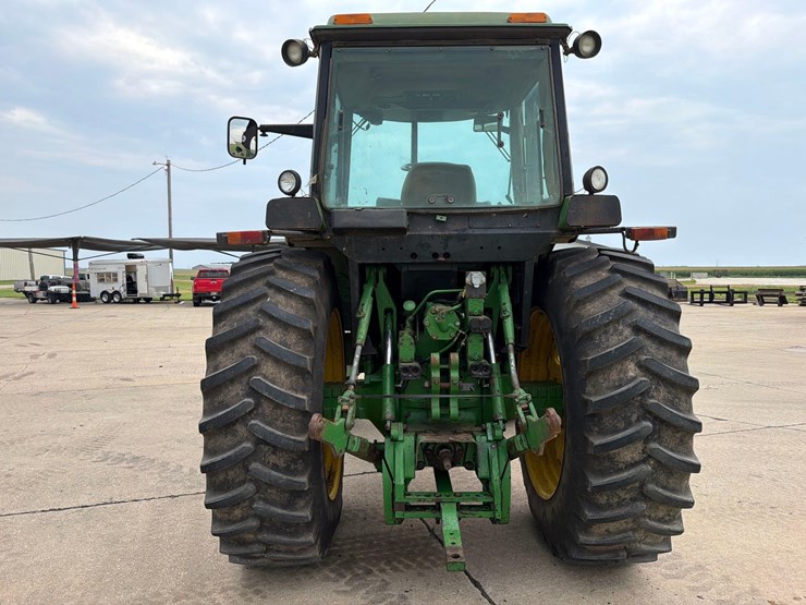 john-deere-4760-image-5