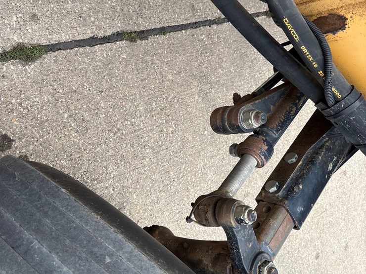 new-holland-ts6.125-image-35