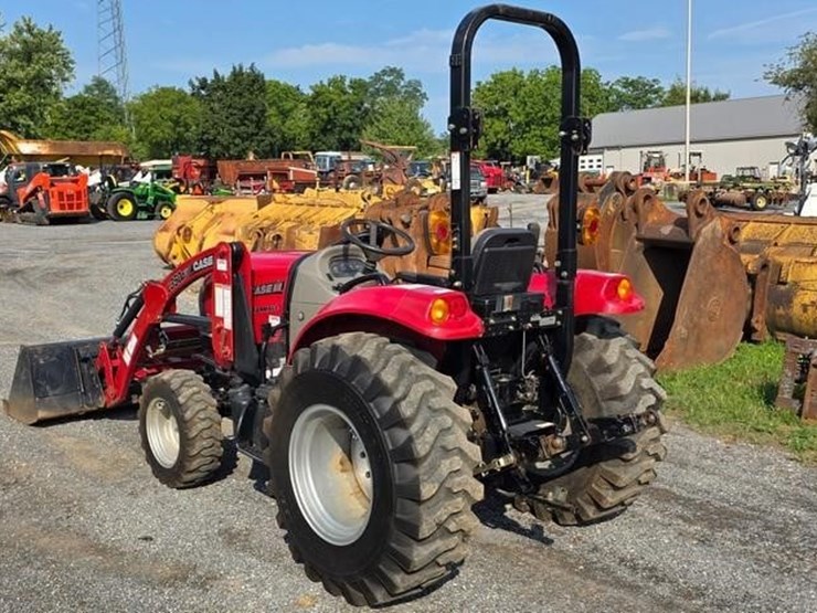 case-ih-farmall-35c-image-4
