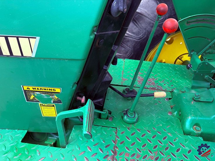 john-deere-2840-image-57