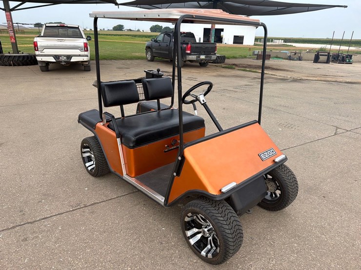 1987-ez-go-gas-golf-cart-image-3