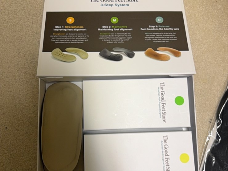 complete-arch-support-system-from-the-good-feet-store.-items-in-box-are-small.-items-in-package-are-xxl-image-3