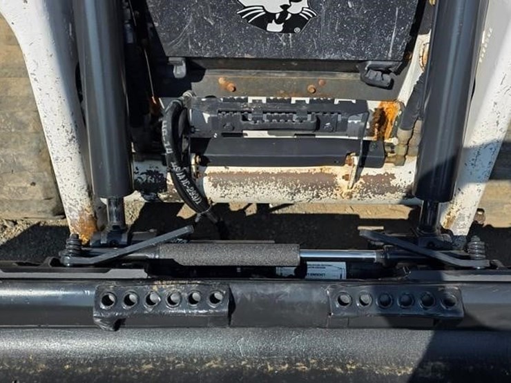 bobcat-t76-image-37