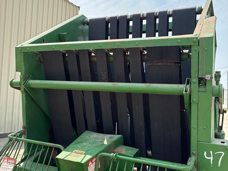 john-deere-510-image-12
