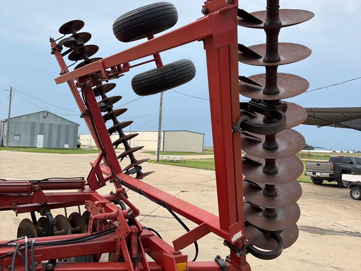 case-ih-3900-image-15