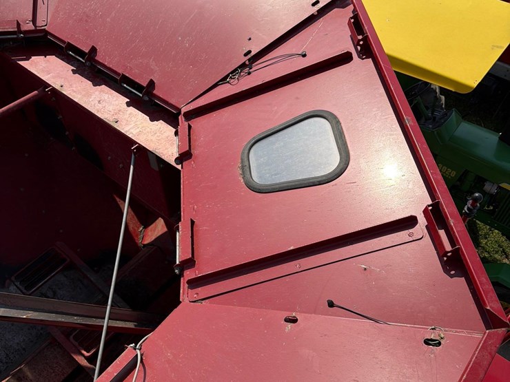2005-case-ih-2377-image-83