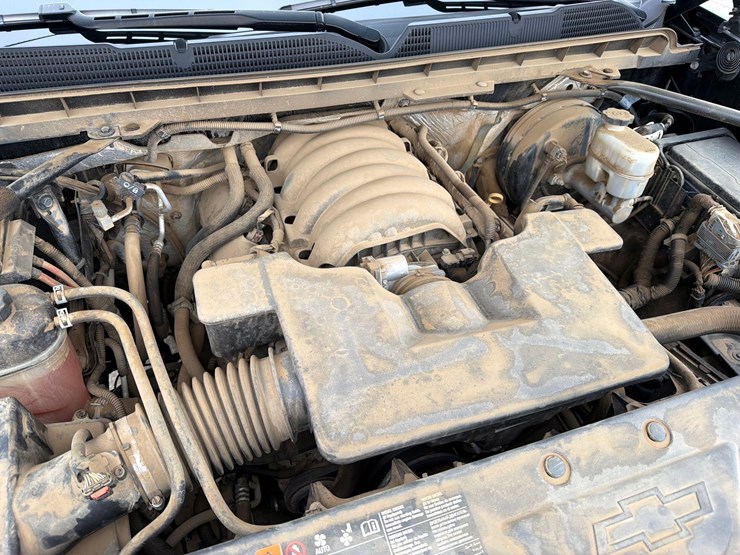 2018-chevrolet-1500-image-41