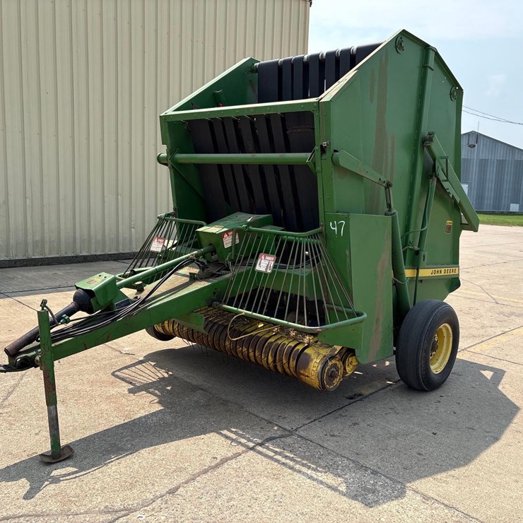 JOHN DEERE 510