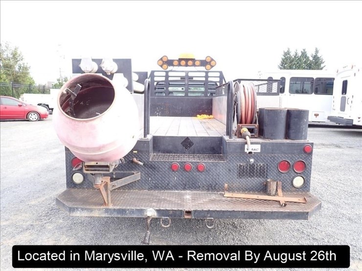2006-ford-f450-image-26
