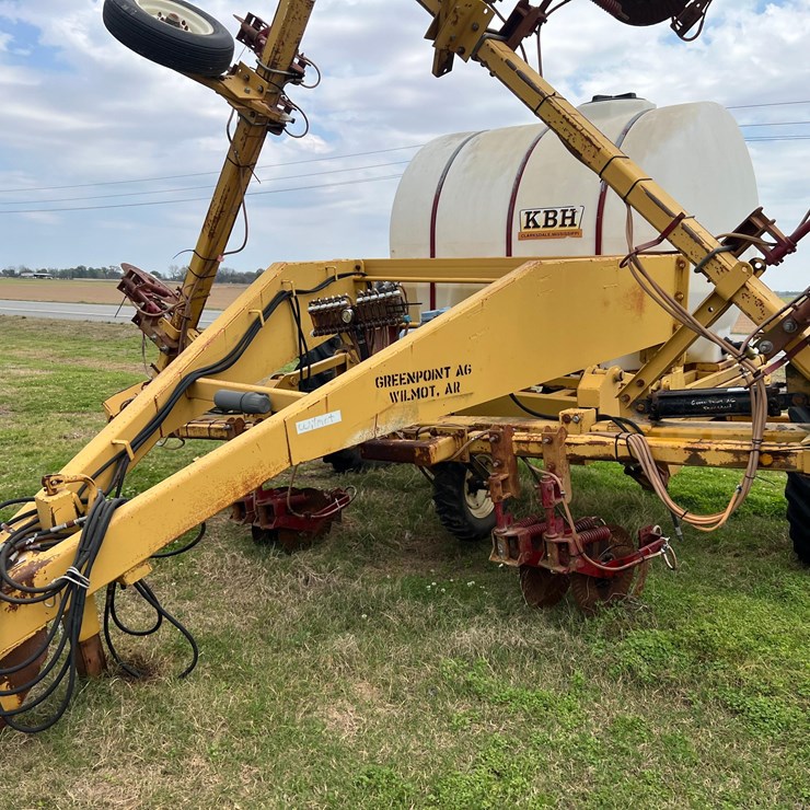 KBH 12 Row Applicatior