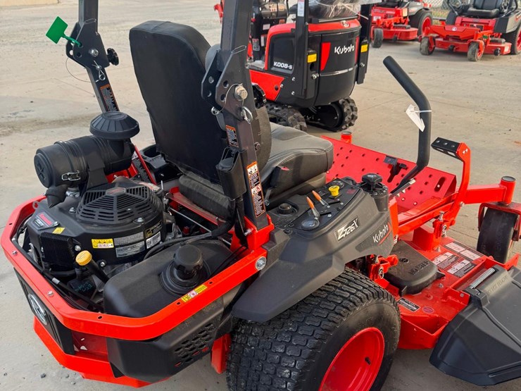2024-kubota-z726x-image-1