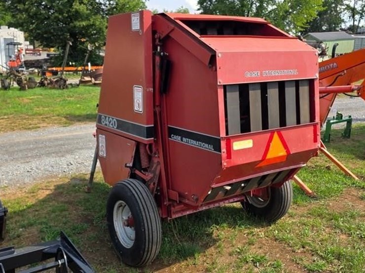 case-ih-8420-image-3