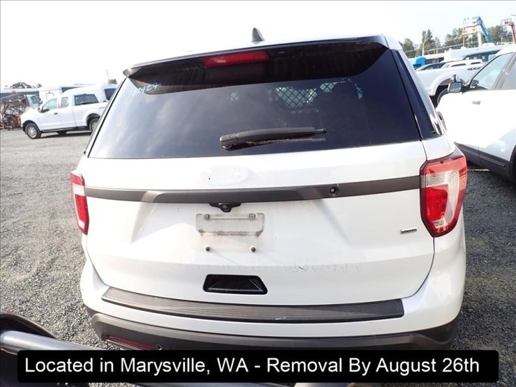 2018-ford-explorer-image-17