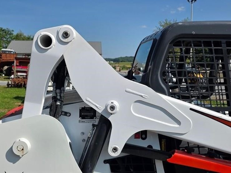 2019-bobcat-t595-image-16