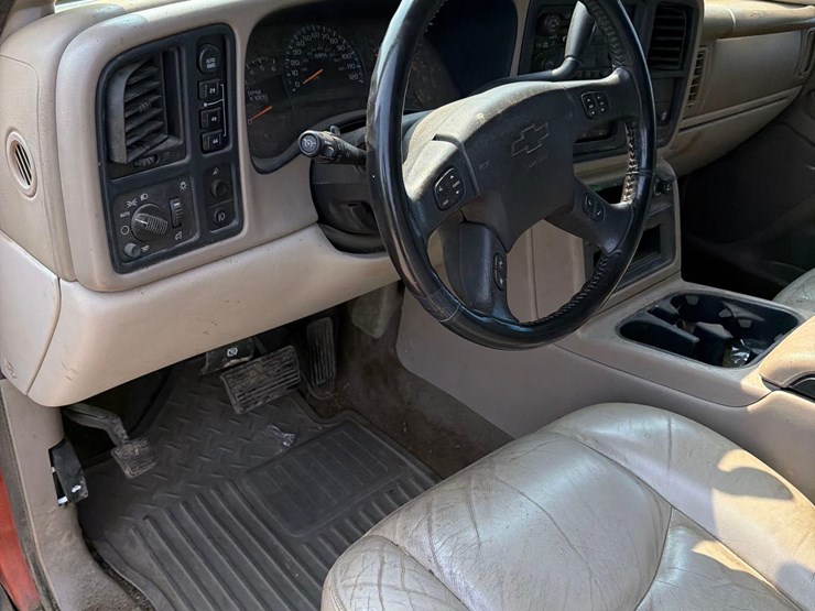 2005-chevy-avalache-1500-pickup-image-28