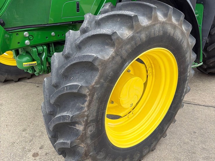 2021-john-deere-6155r-image-28