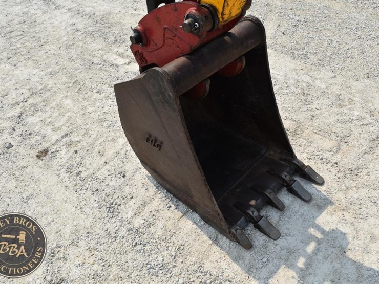 2024-jcb-50z-1-image-17