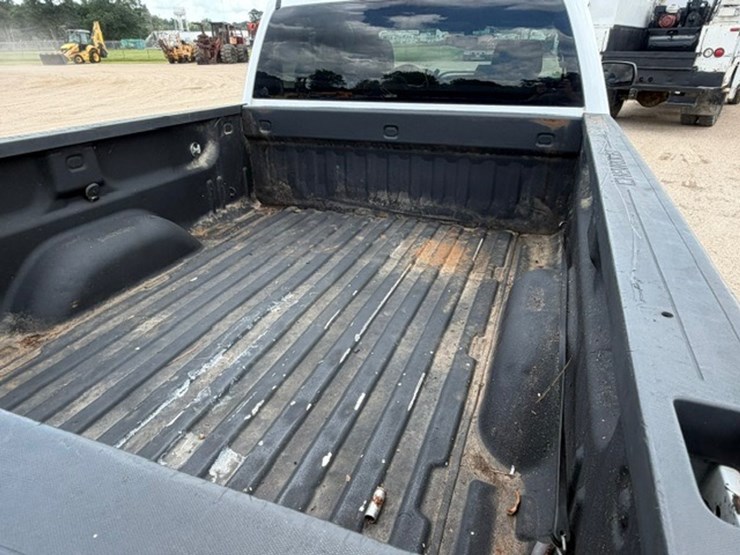 2014-chevrolet-1500-image-9