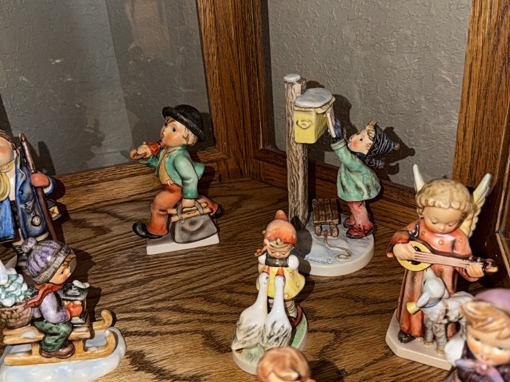 all-are-goebel-west-germany-pieces-(12-pieces)-image-7