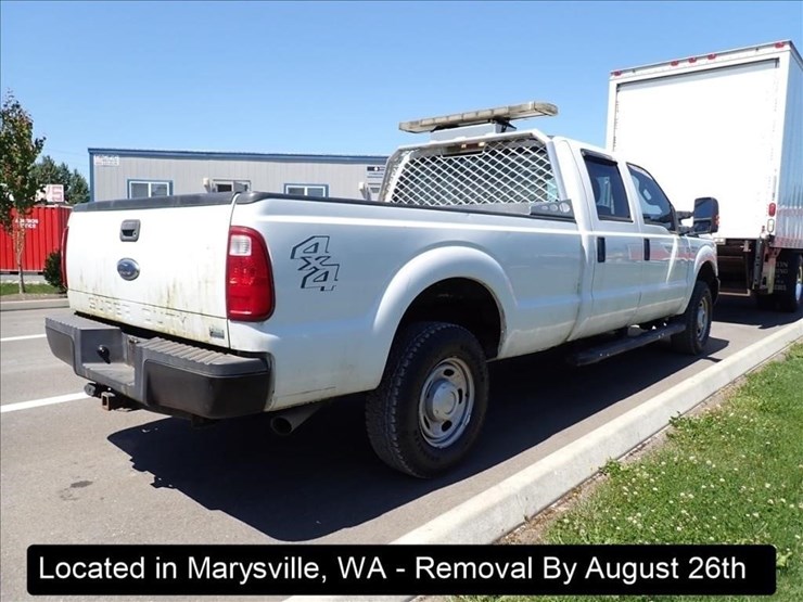 2011-ford-f250-xl-image-16