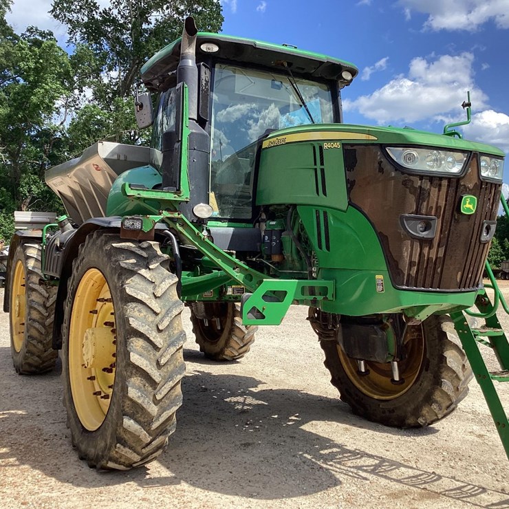 JOHN DEERE R4045