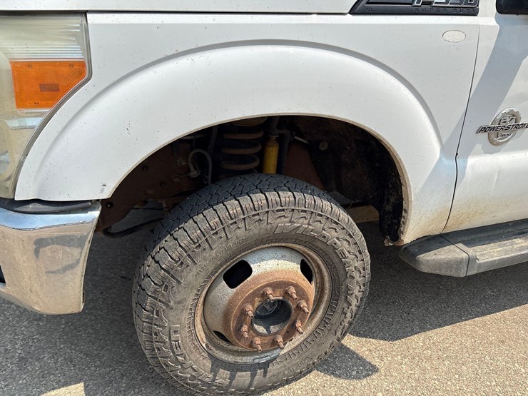 2015-ford-f350-image-15