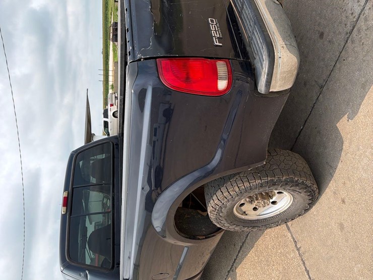 2000-ford-f250-image-5