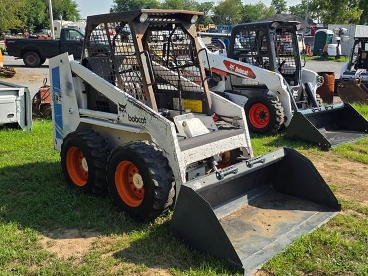 bobcat-743-image-1