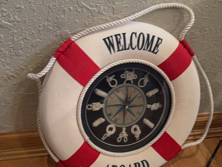 “welcome-aboard”-lake-clock-image-4