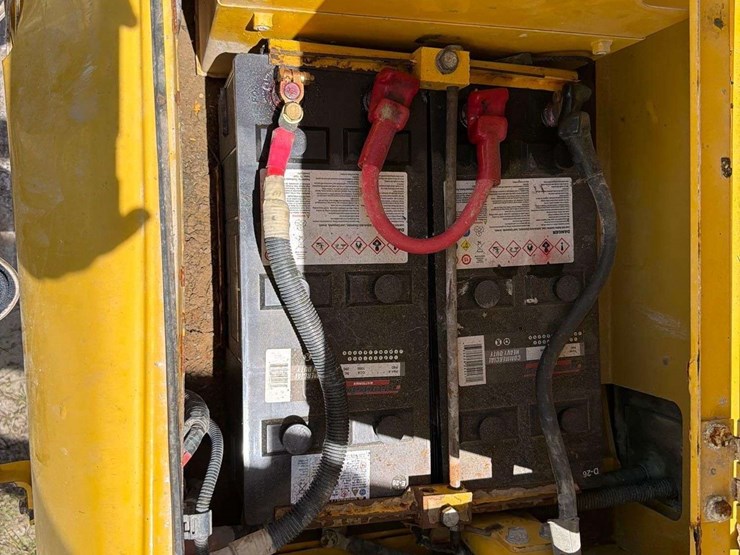 2020-komatsu-pc360-lc-11-image-22