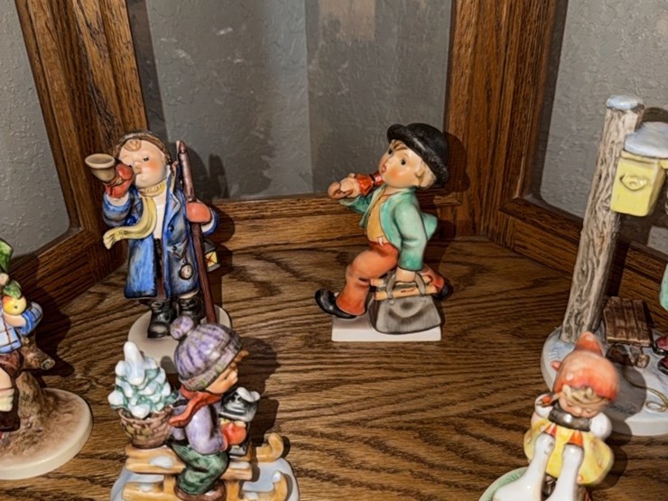 all-are-goebel-west-germany-pieces-(12-pieces)-image-6