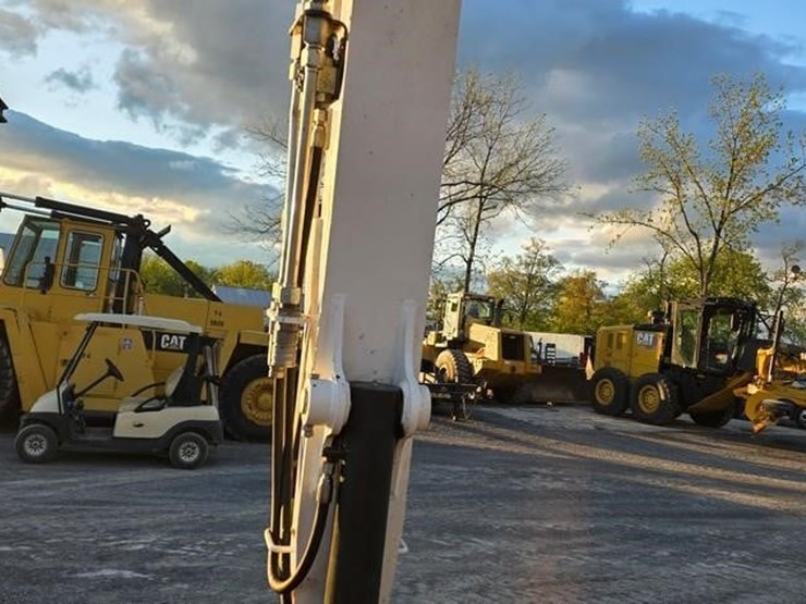 2022-bobcat-e50r2-image-44